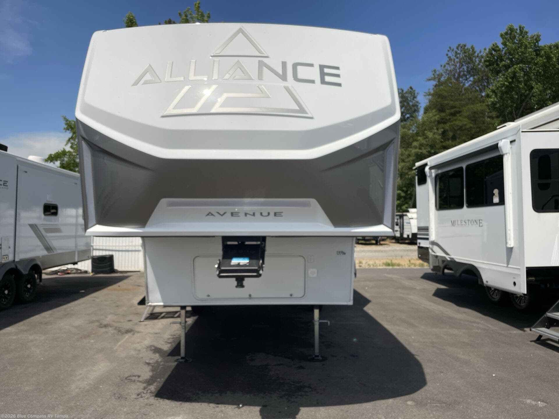 New 2027 Alliance RV Avenue All-Access 25RL available in Dover, Florida