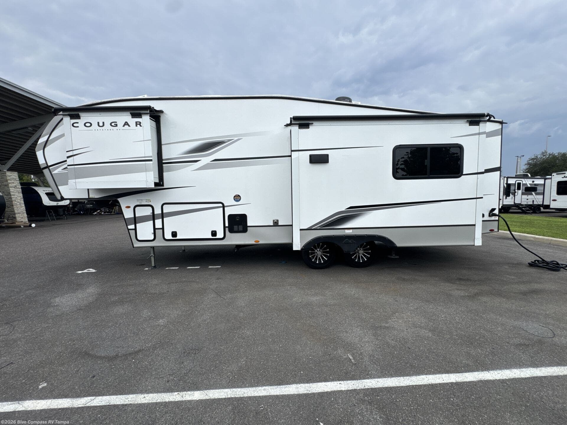 Used 2025 Keystone Cougar Half-Ton 27SGS available in Dover, Florida