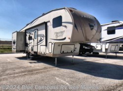 Used 2017 Forest River Flagstaff Classic Super Lite 8528BHWS available in Altoona, Iowa