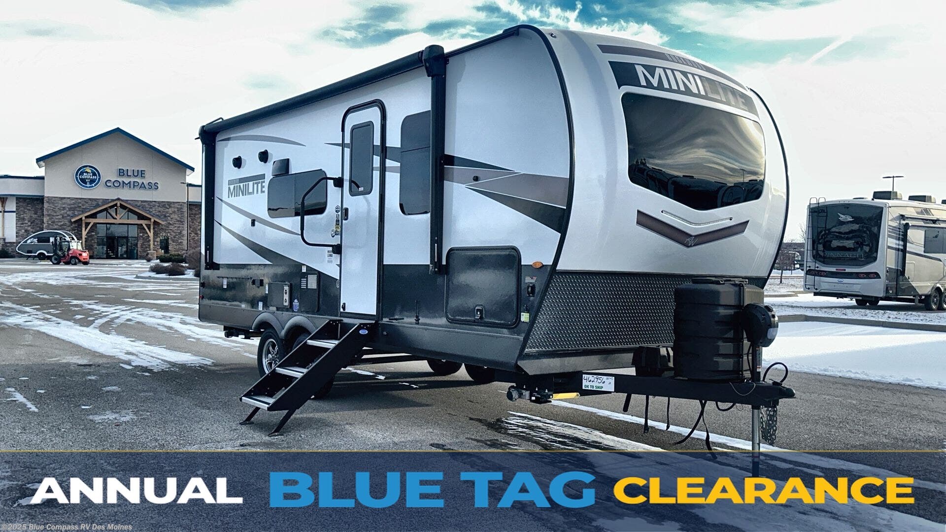 New 2025 Forest River Rockwood Mini Lite 2214S available in Altoona, Iowa