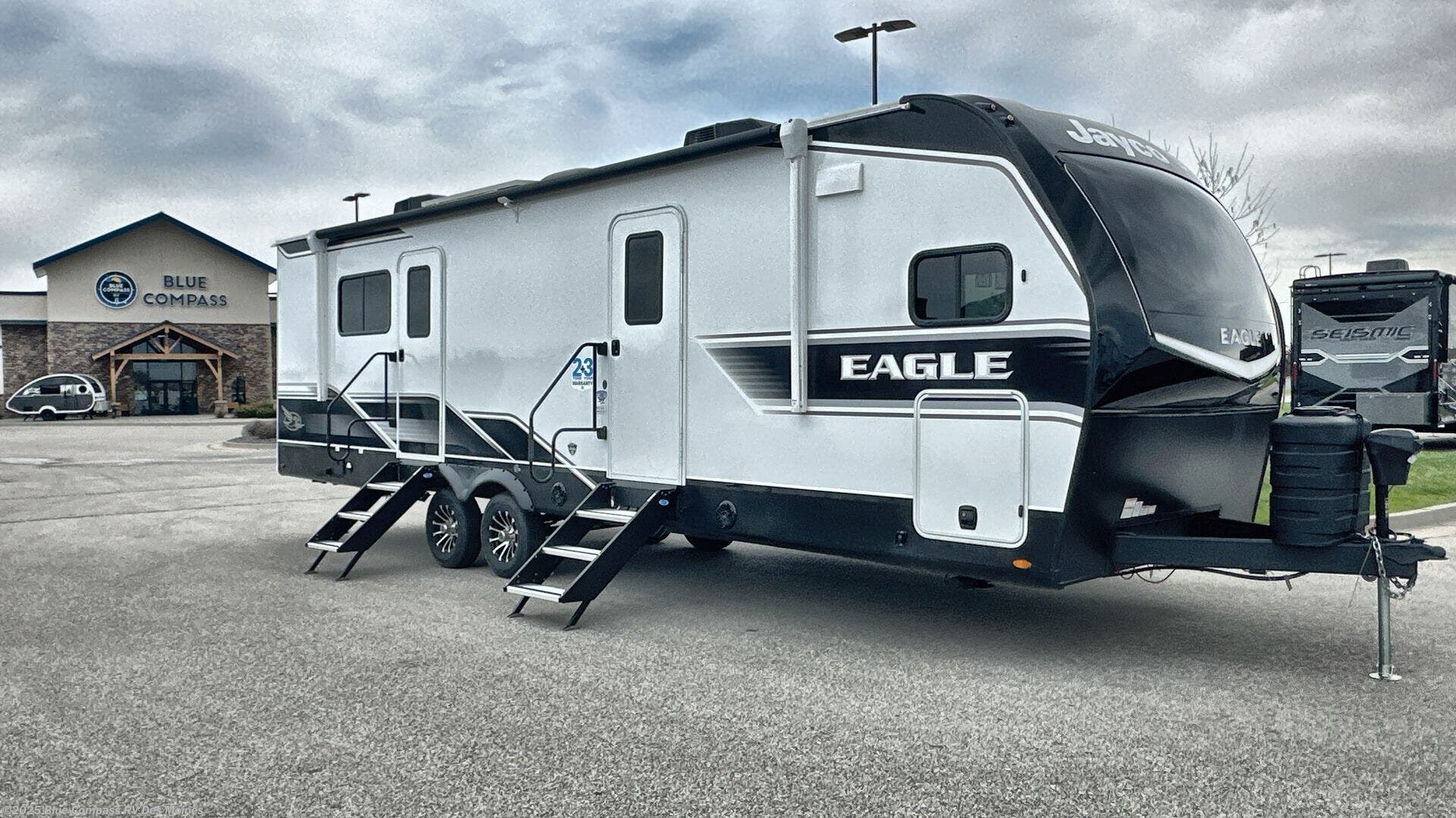 New 2025 Jayco Eagle HT 274FKDS available in Altoona, Iowa