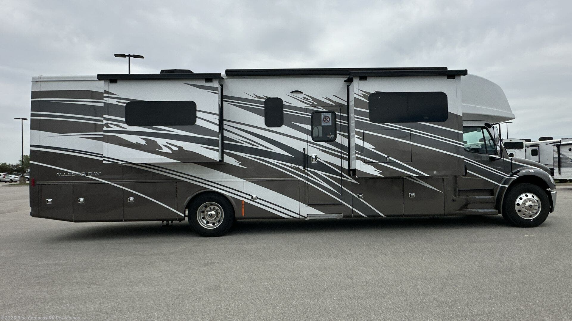 New 2026 Tiffin Allegro Bay 38 BB available in Altoona, Iowa