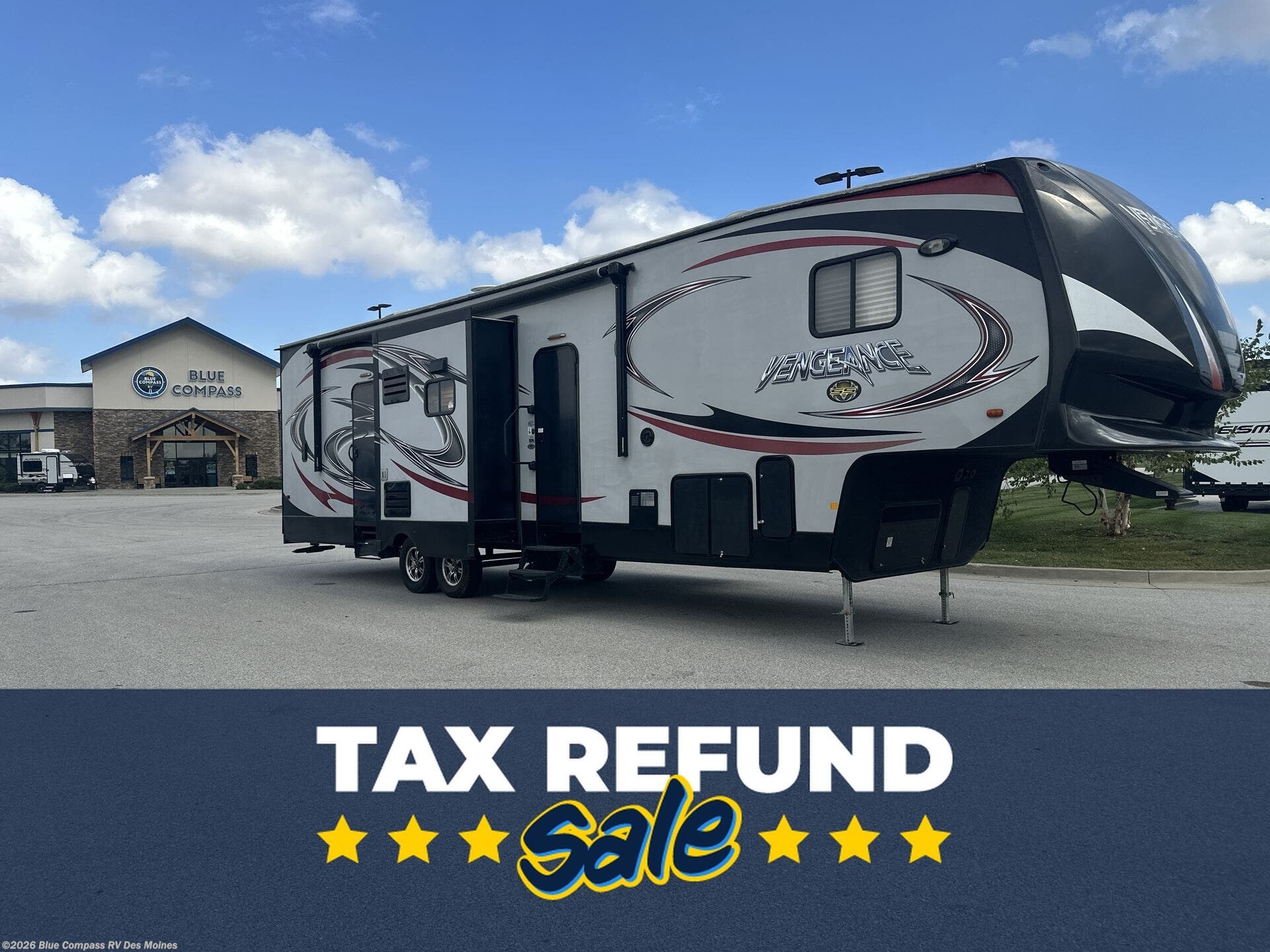 Used 2015 Forest River Vengeance Super Sport 320A available in Altoona, Iowa