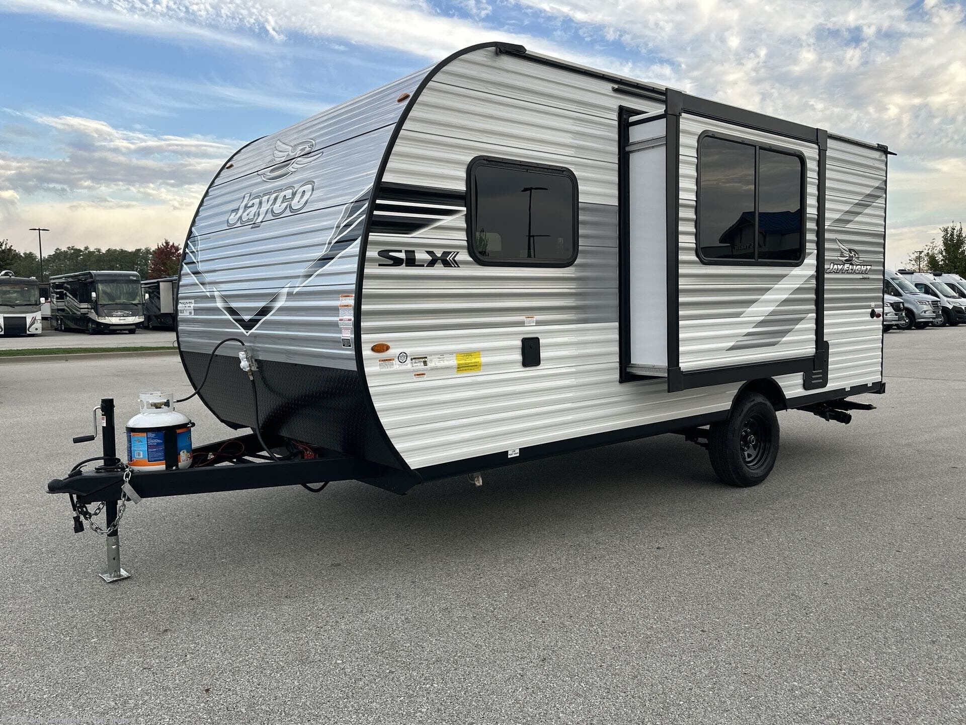 New 2026 Jayco Jay Flight SLX 160LK available in Altoona, Iowa
