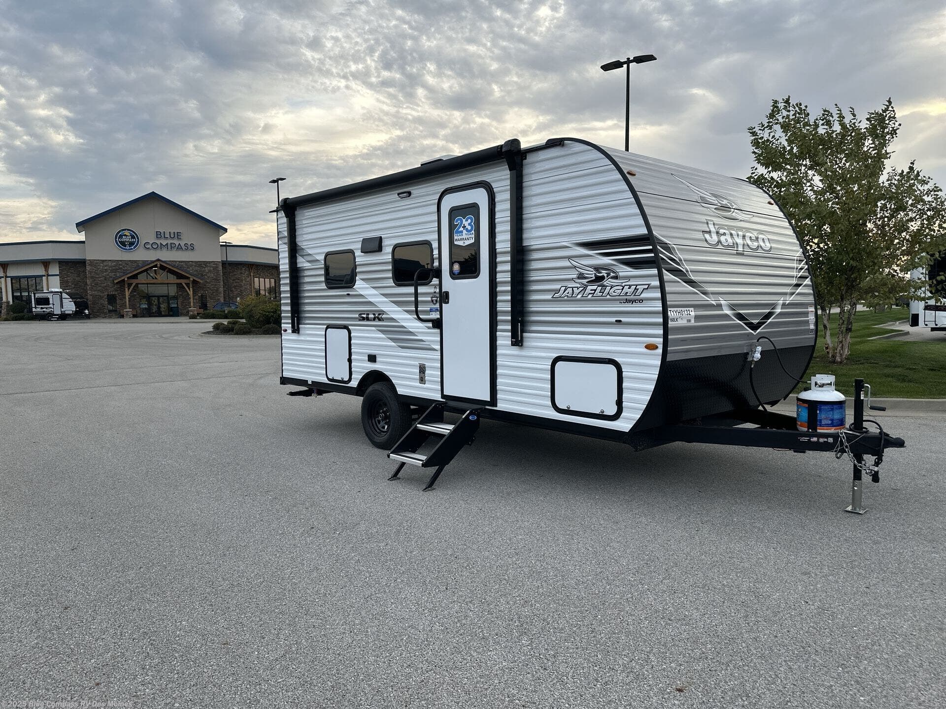 New 2026 Jayco Jay Flight SLX 160LK available in Altoona, Iowa