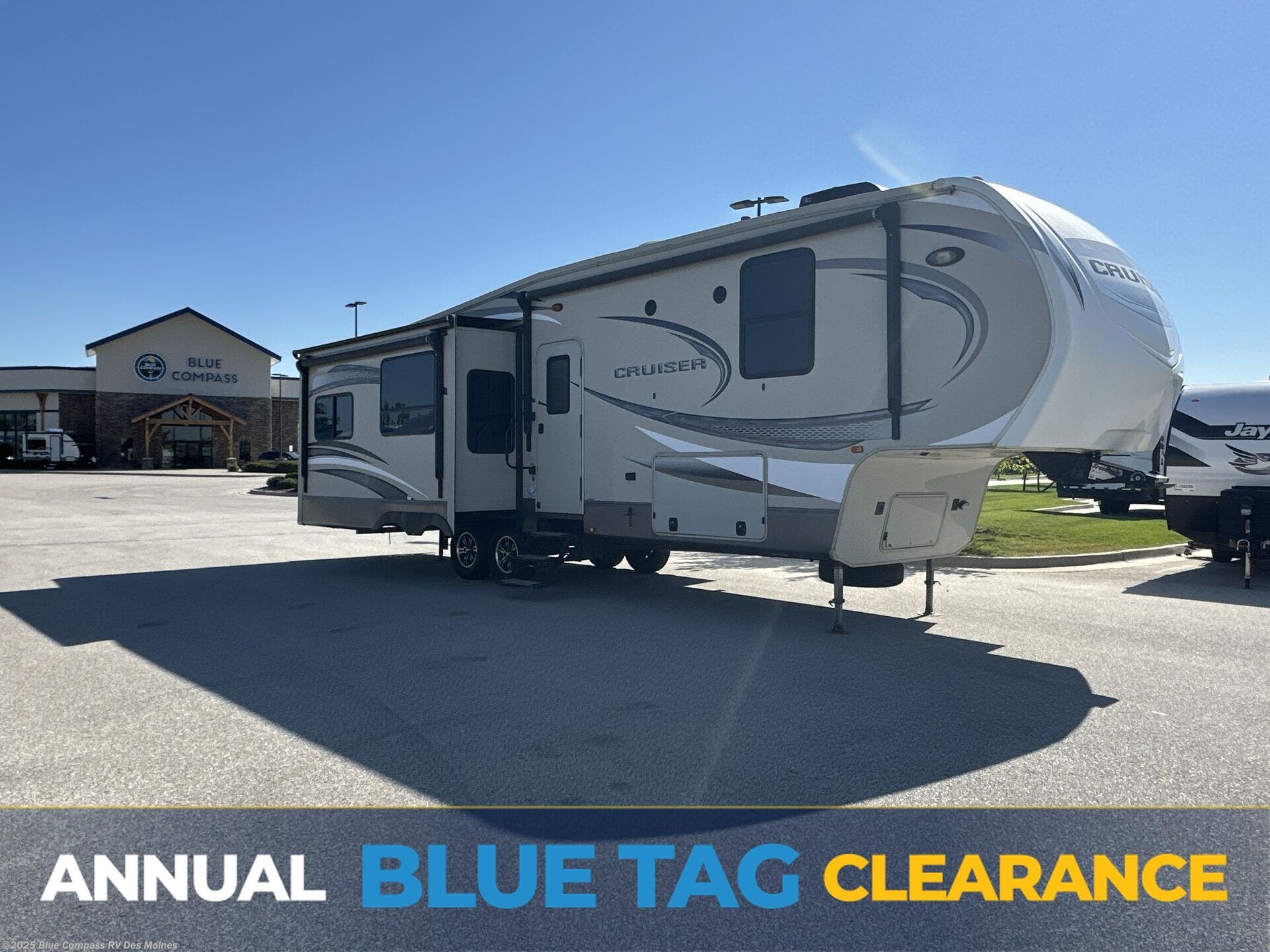 Used 2016 CrossRoads Cruiser CF333RL available in Altoona, Iowa