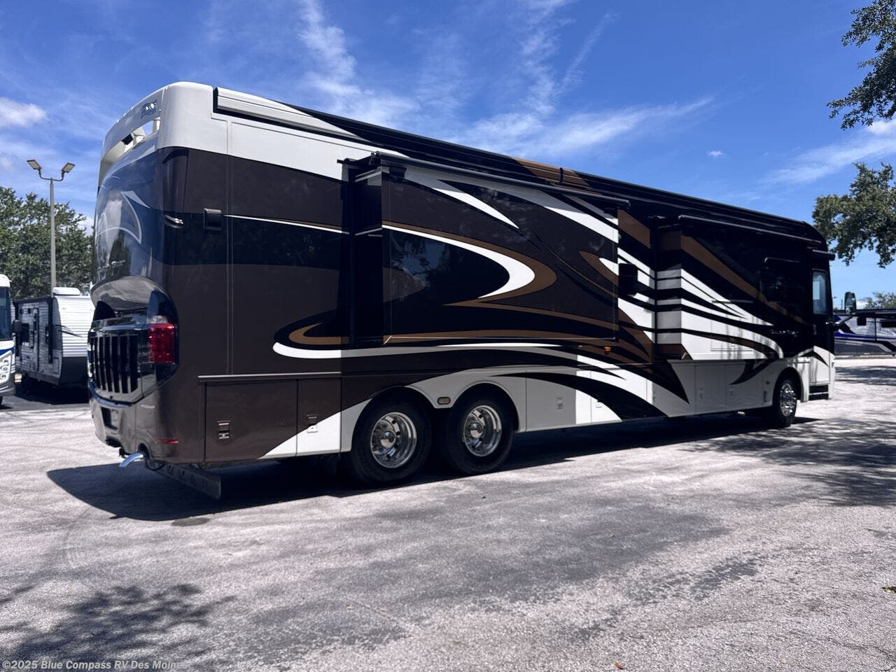 Used 2015 Newmar Dutch Star 4366 available in Altoona, Iowa