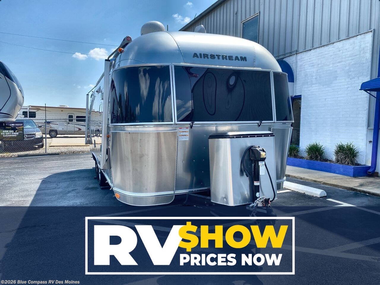 Used 2022 Airstream International 25RB available in Altoona, Iowa