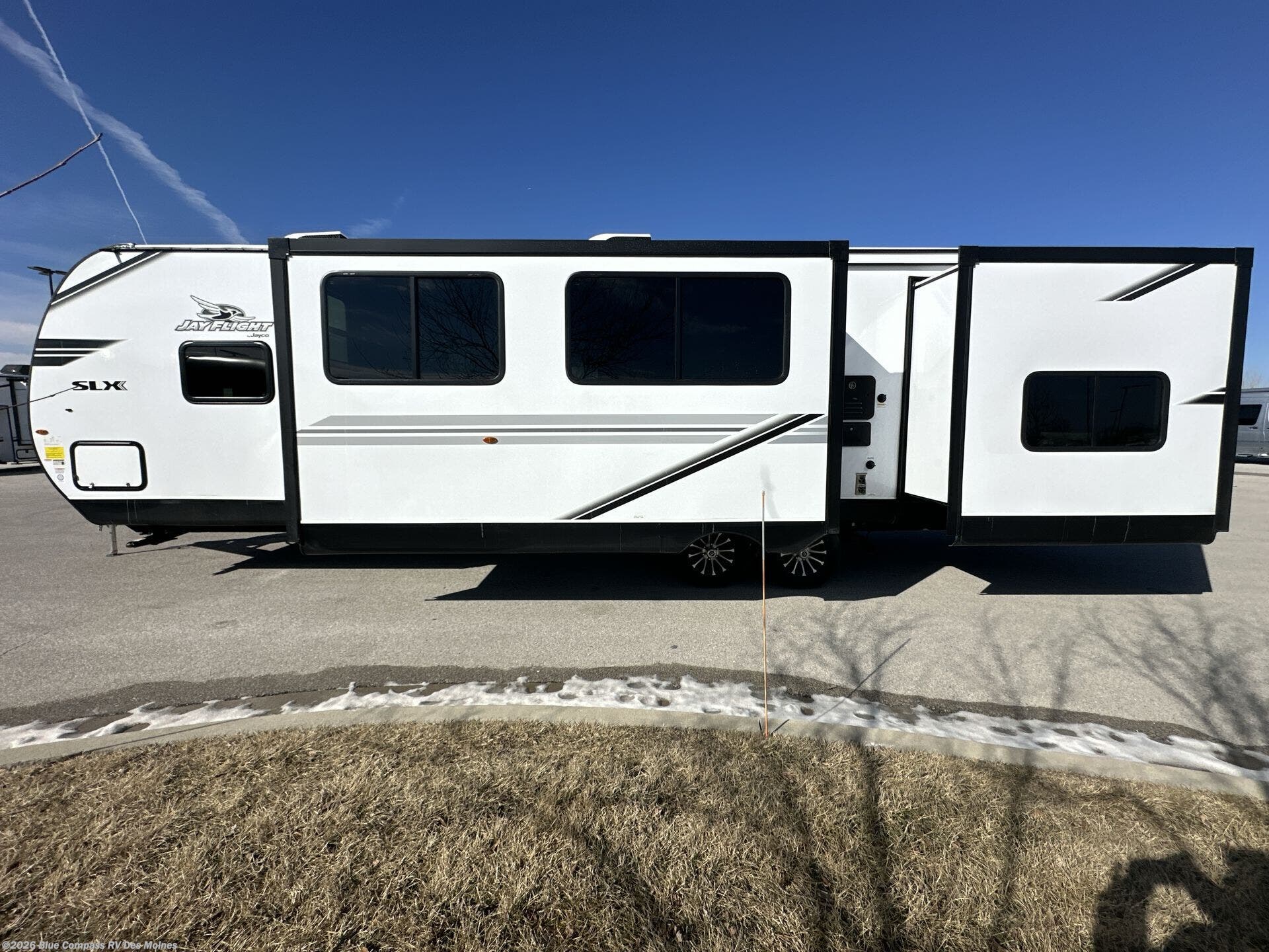 New 2026 Jayco Jay Flight SLX 321BDS available in Altoona, Iowa