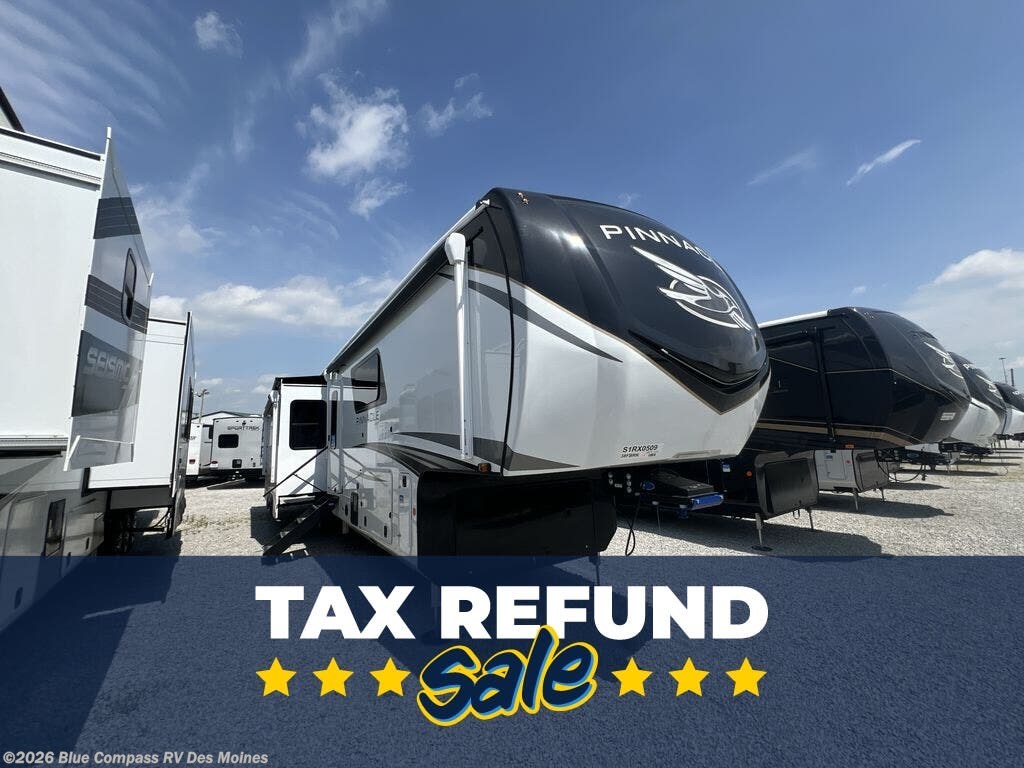 New 2025 Jayco Pinnacle 38FBRK available in Altoona, Iowa