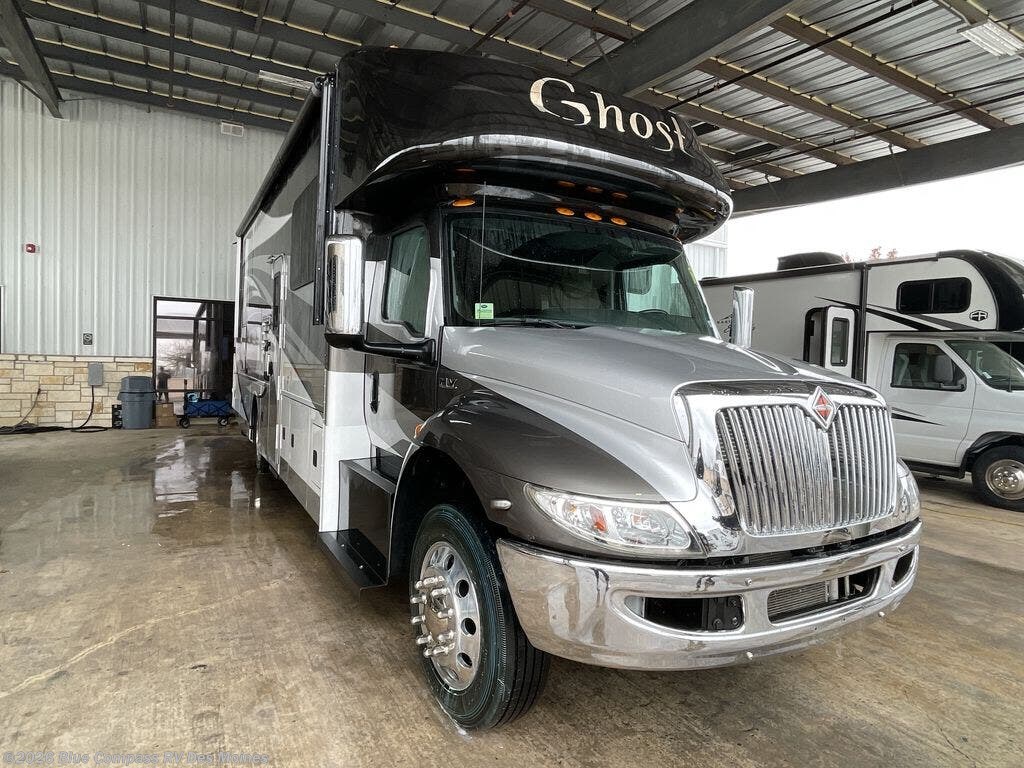 Used 2019 Nexus Ghost 33DS available in Altoona, Iowa
