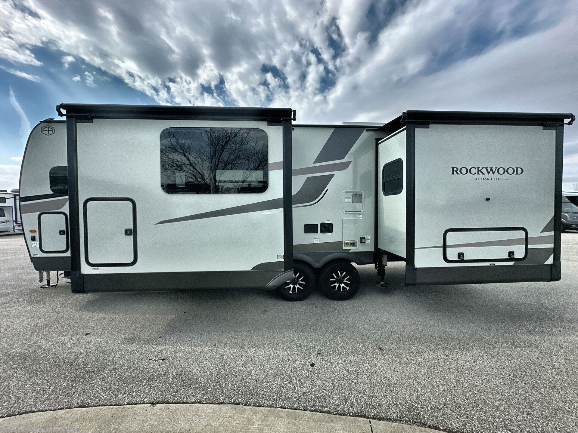 New 2026 Forest River Rockwood Ultra Lite 2619FK available in Altoona, Iowa