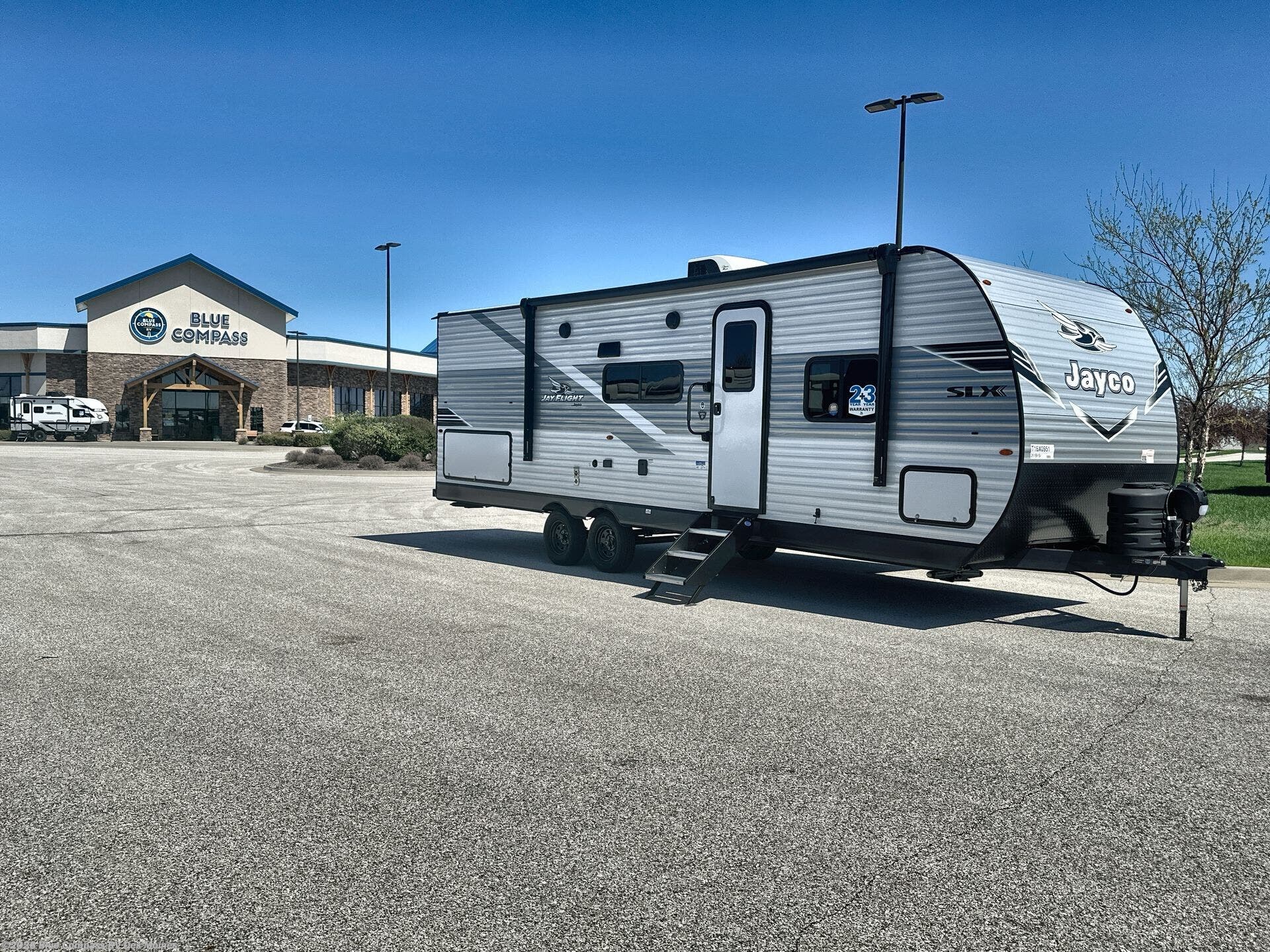 New 2026 Jayco Jay Flight SLX 261BHS available in Altoona, Iowa