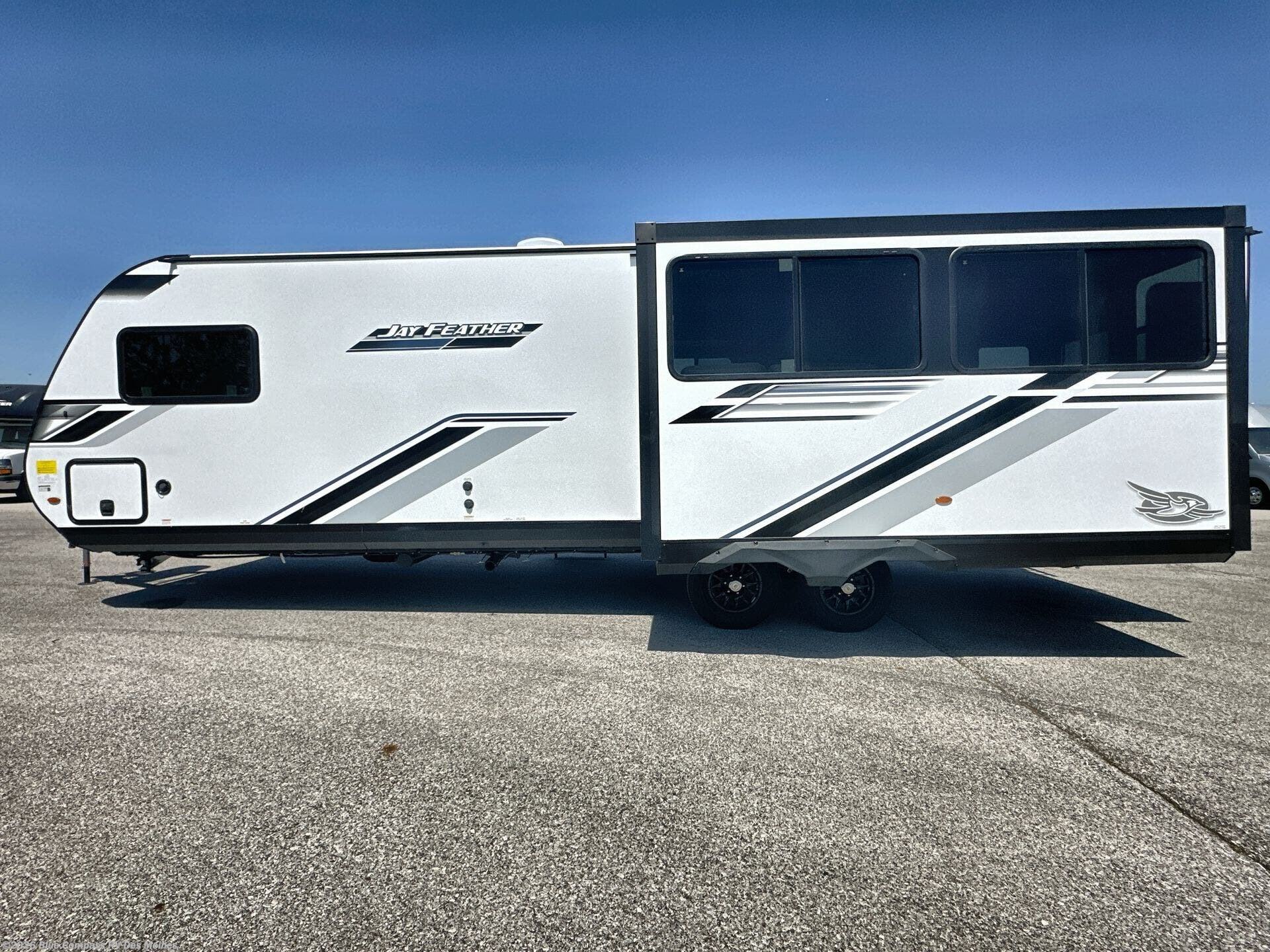 New 2026 Jayco Jay Feather 27MK available in Altoona, Iowa