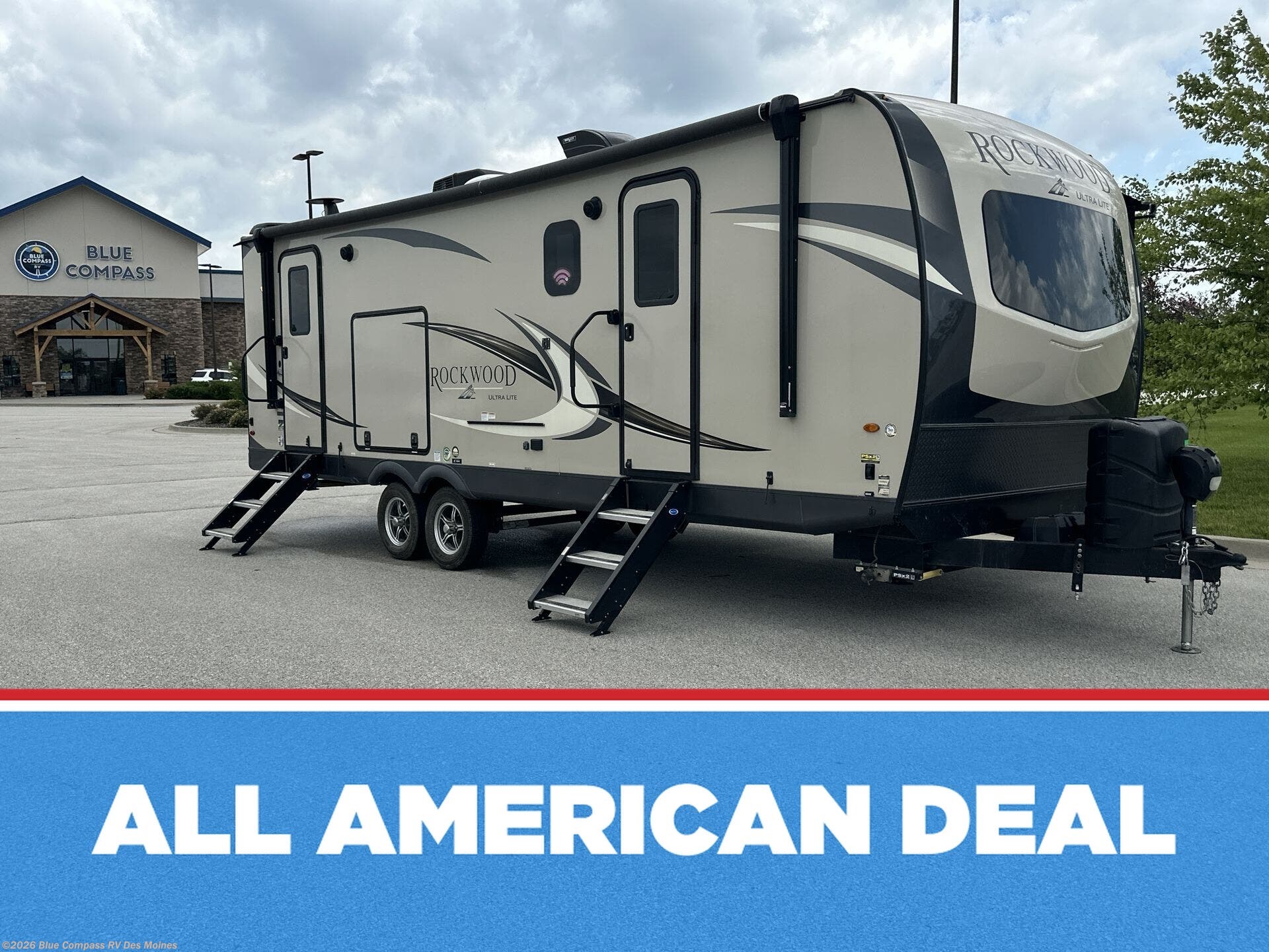 Used 2021 Forest River Rockwood Ultra Lite 2614BS available in Altoona, Iowa