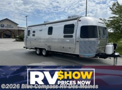 New 2026 Airstream Flying Cloud 27FB Twin available in Altoona, Iowa