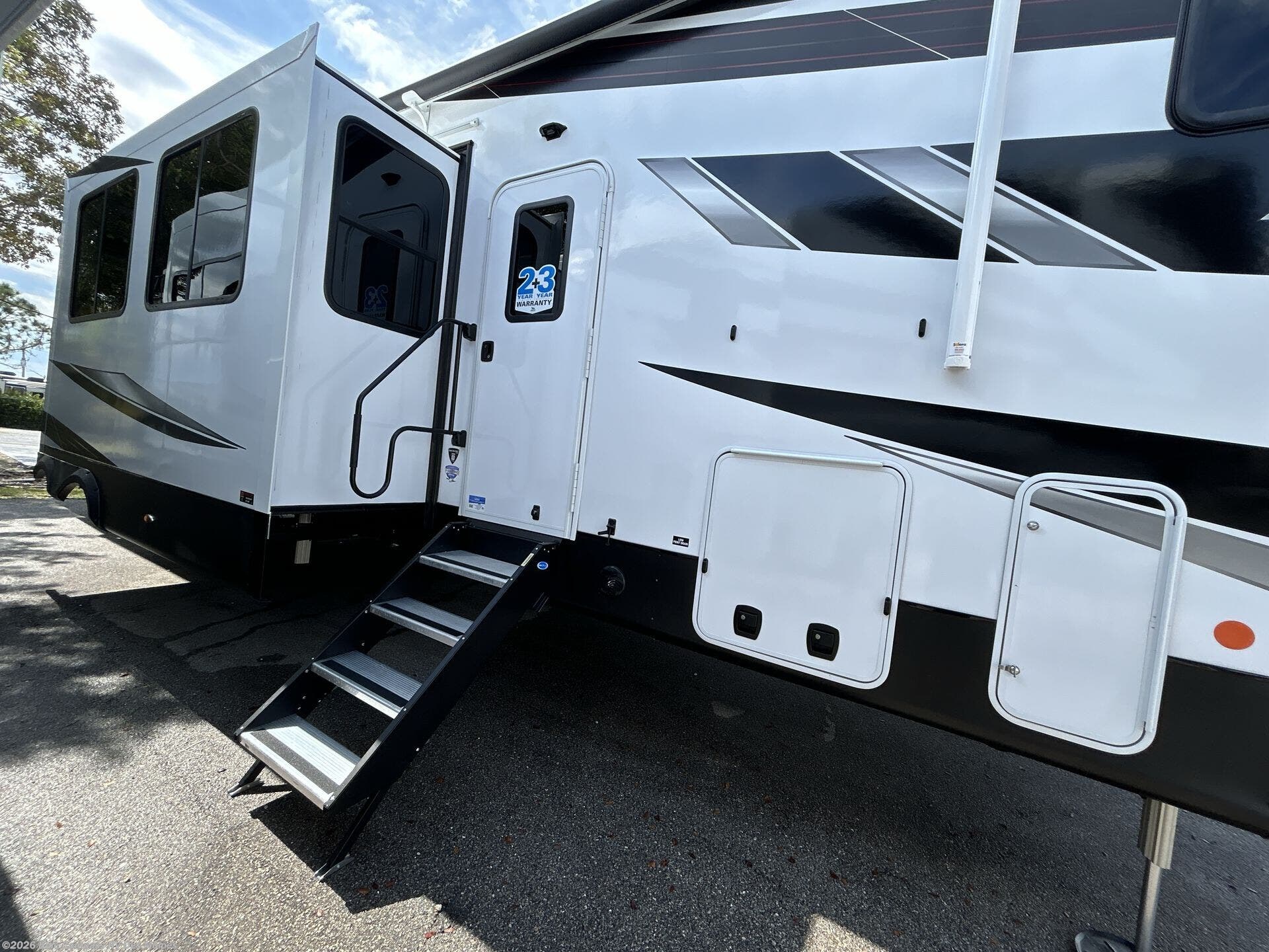 New 2027 Jayco Seismic 395 available in Altoona, Iowa