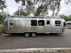 Used 2024 Airstream Flying Cloud 30FBBT available in Altoona, Iowa