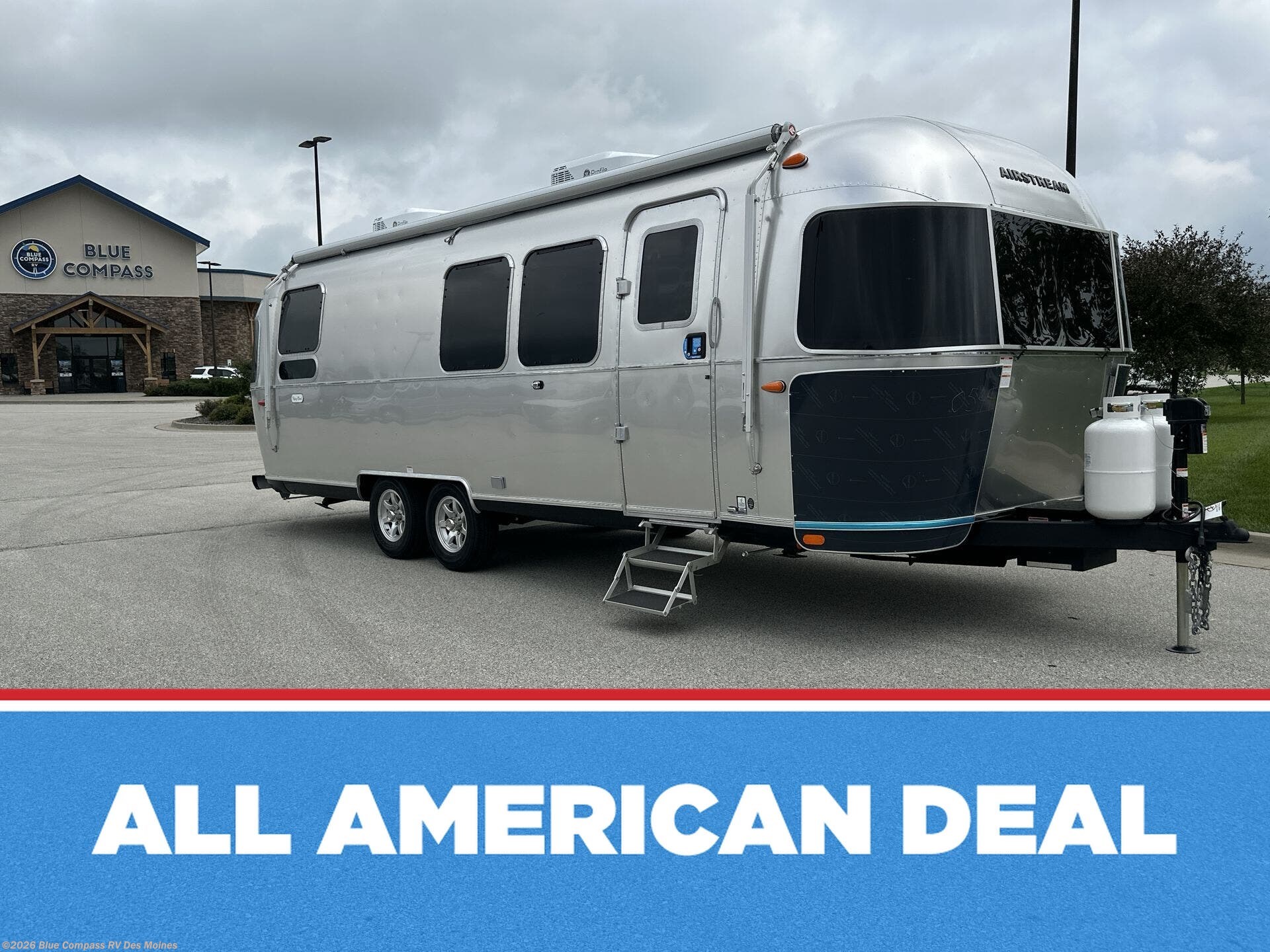 New 2027 Airstream Flying Cloud 28RB available in Altoona, Iowa