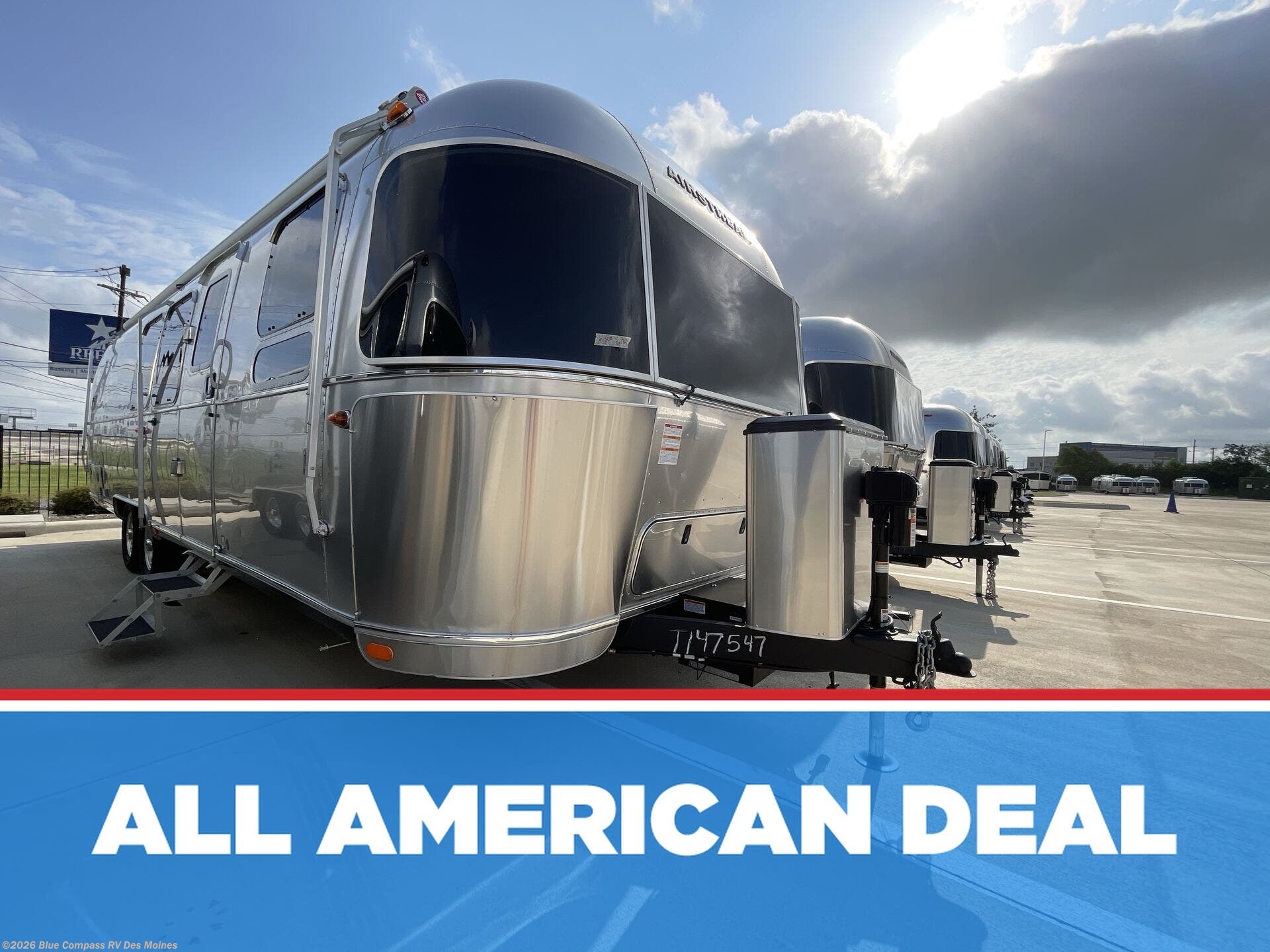 New 2026 Airstream Flying Cloud 30FB Bunk available in Altoona, Iowa