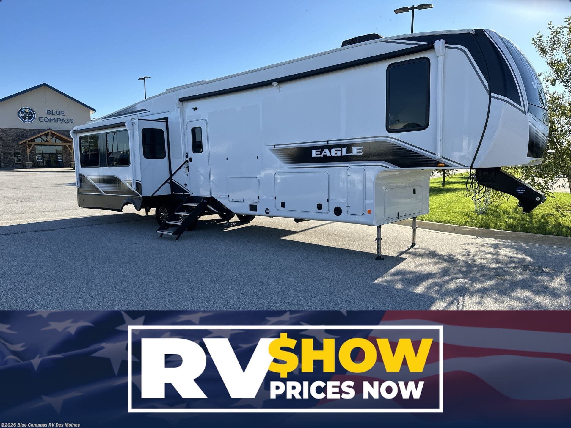 Used 2025 Jayco Eagle 355MBQS available in Altoona, Iowa