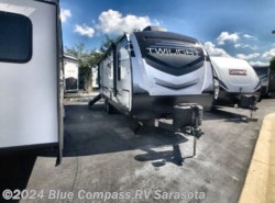 New 2024 Cruiser RV Twilight Signature TWS-26RB available in Sarasota, Florida