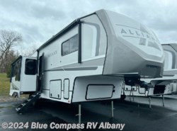 New 2024 Alliance RV Avenue 32RLS available in Latham, New York