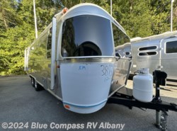 New 2025 Airstream Globetrotter 25FB Twin available in Latham, New York