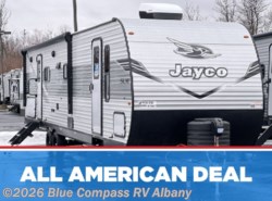 New 2025 Jayco Jay Flight SLX 330TBS available in Latham, New York