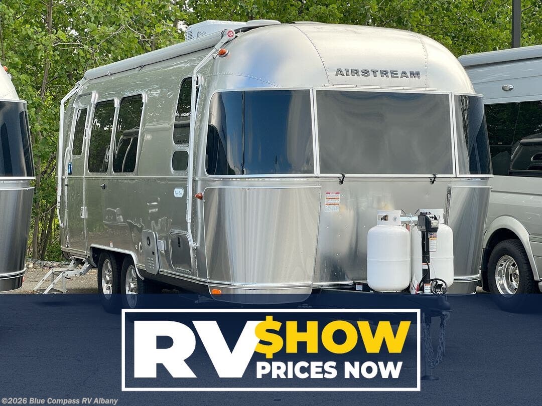 New 2025 Airstream Flying Cloud 23FB-QUEEN available in Latham, New York