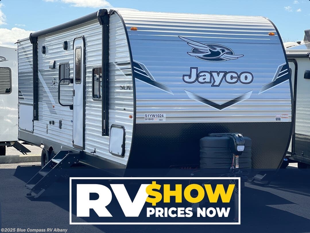 New 2025 Jayco Jay Flight SLX 261BHS available in Latham, New York