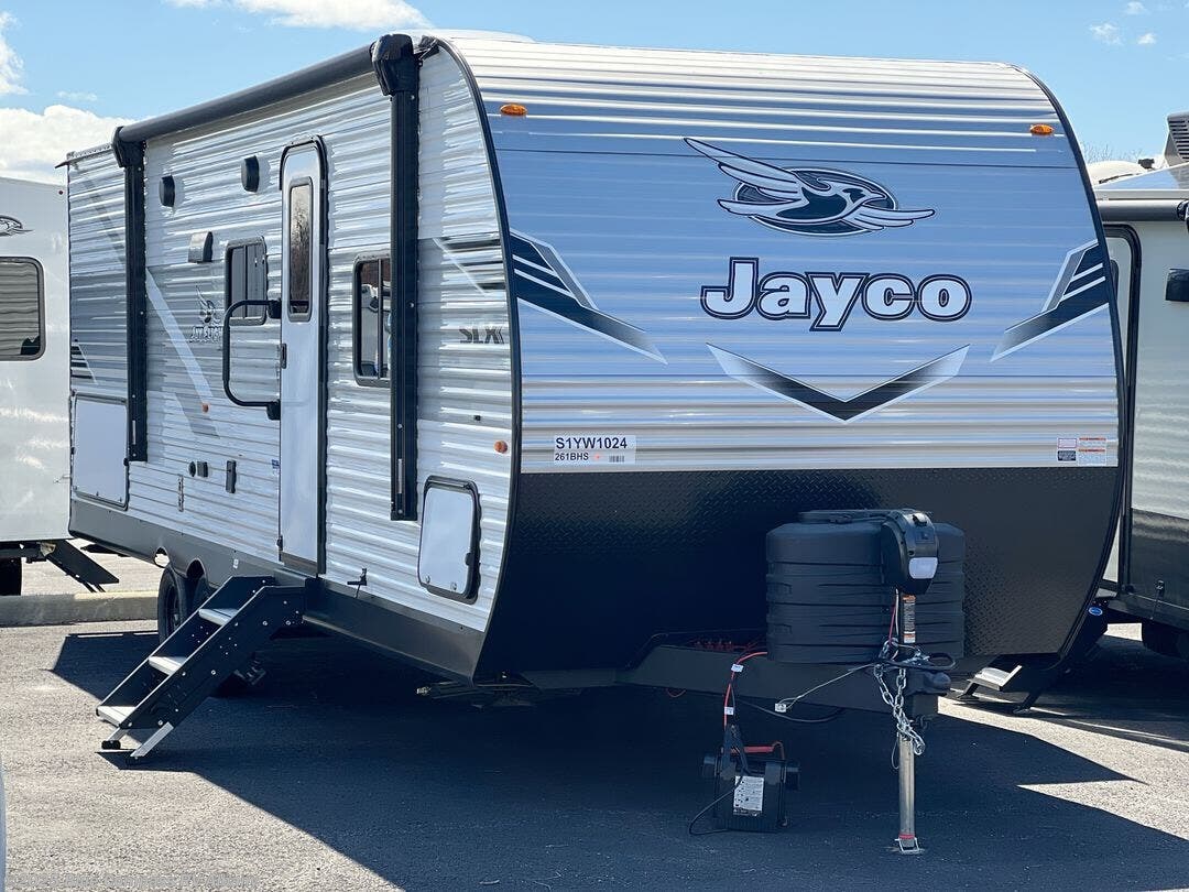 New 2025 Jayco Jay Flight SLX 261BHS available in Latham, New York