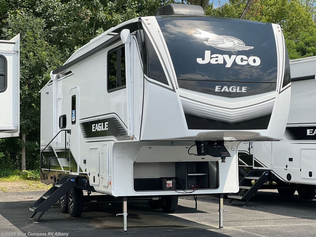 New 2025 Jayco Eagle HT 26REC available in Latham, New York