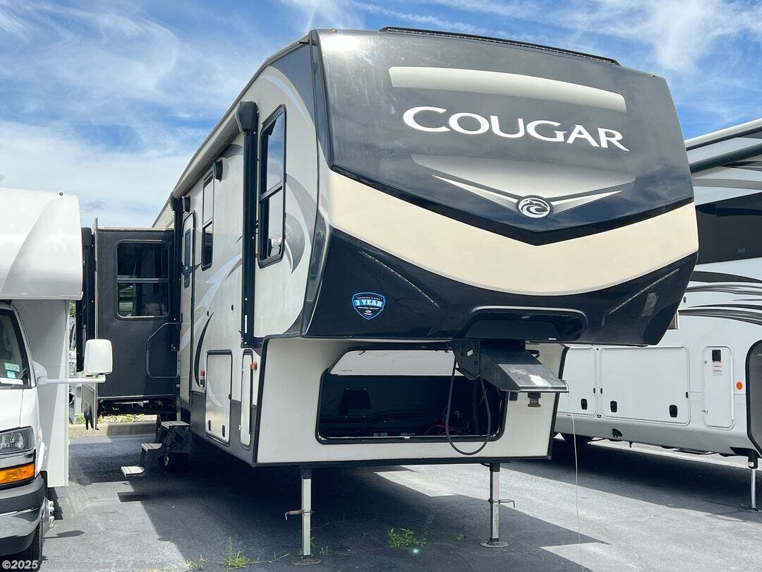 Used 2019 Keystone Cougar 369BHS available in Latham, New York