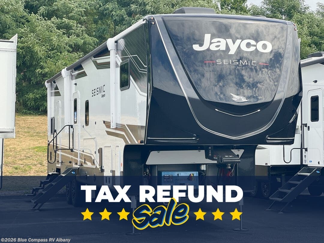 New 2025 Jayco Seismic 359 available in Latham, New York