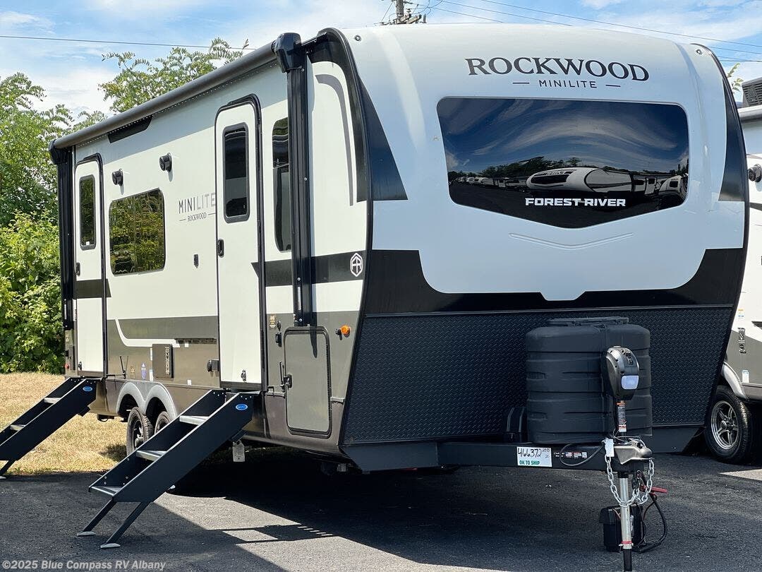 New 2026 Forest River Rockwood Mini Lite 2515S available in Latham, New York