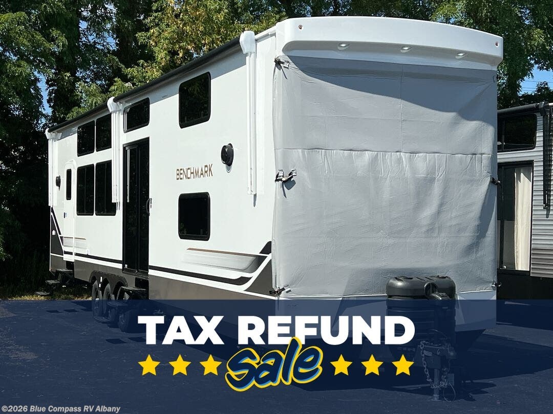 New 2026 Alliance RV Benchmark 44LFT available in Latham, New York