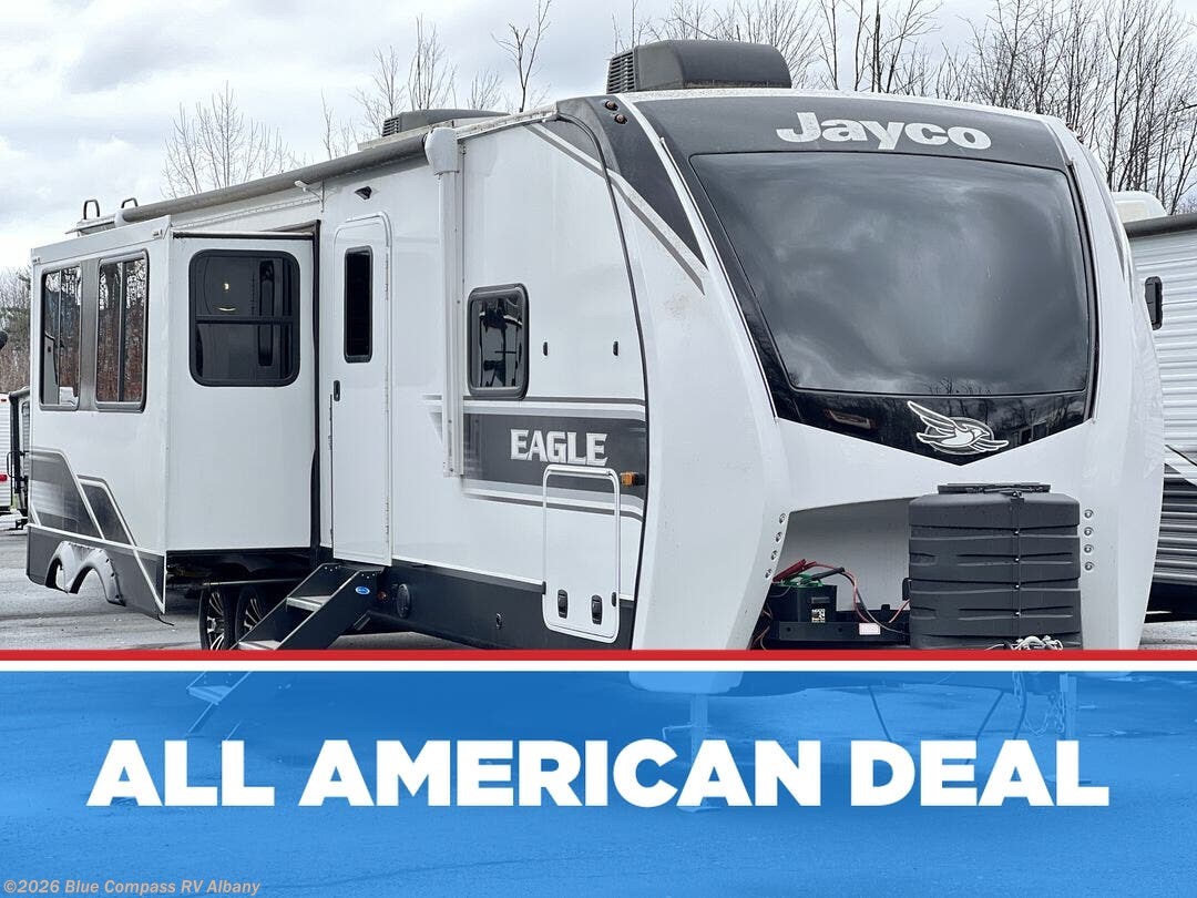 Used 2024 Jayco Eagle 312BHOK available in Latham, New York