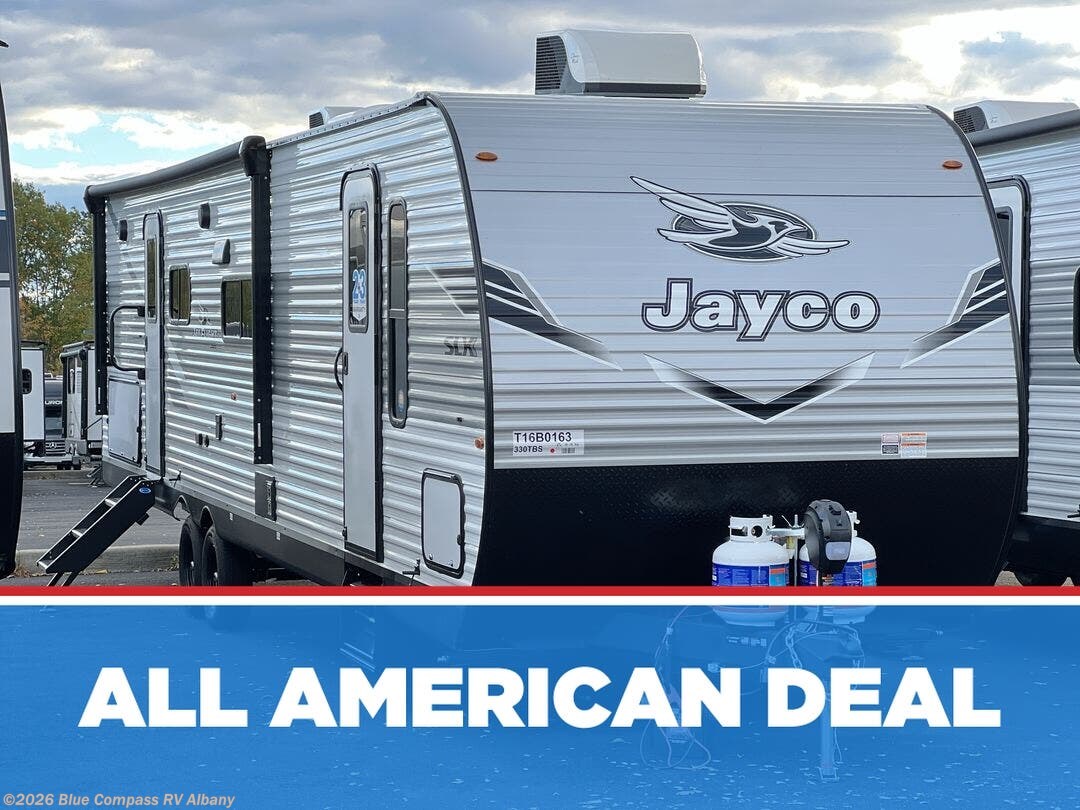 New 2026 Jayco Jay Flight SLX 330TBS available in Latham, New York