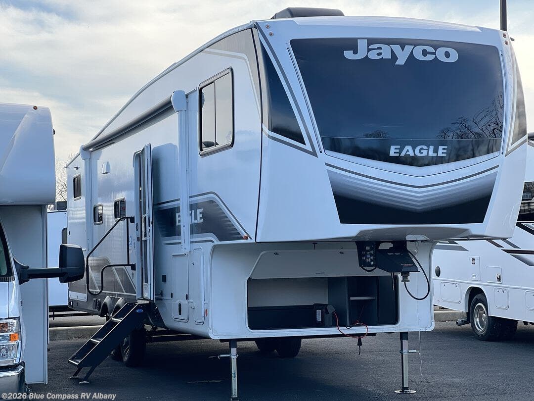 New 2026 Jayco Eagle HT 31QCD available in Latham, New York