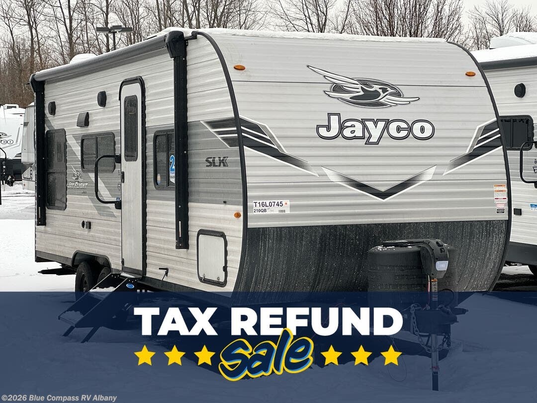 New 2026 Jayco Jay Flight SLX 210QB available in Latham, New York