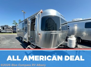 New 2026 Airstream Flying Cloud 28RB available in Latham, New York