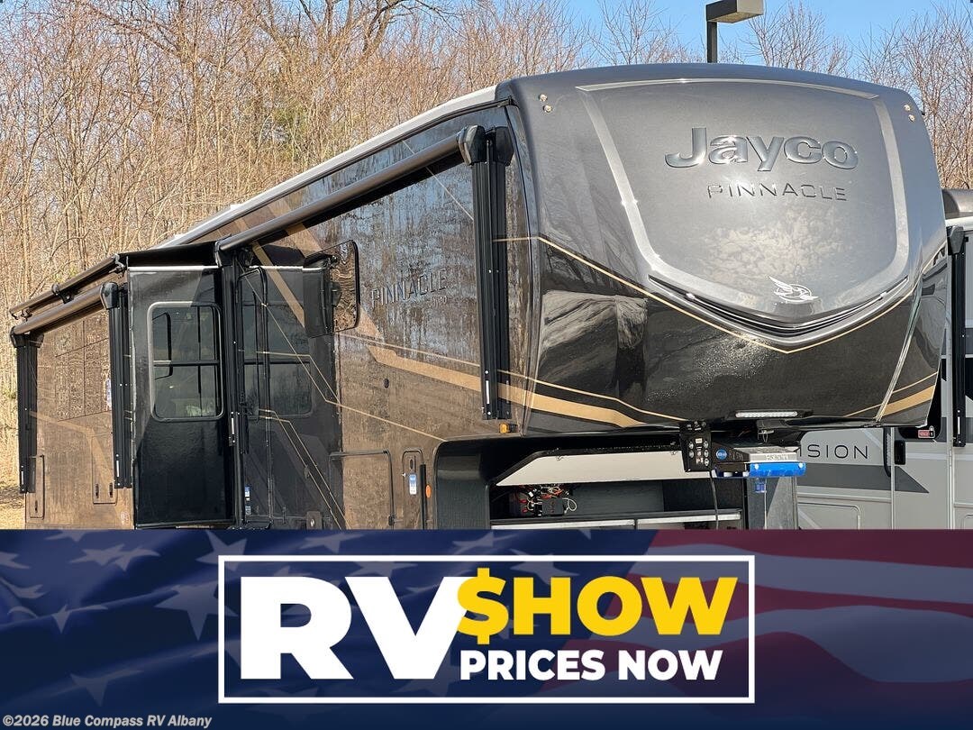 New 2026 Jayco Pinnacle 38FBRK available in Latham, New York