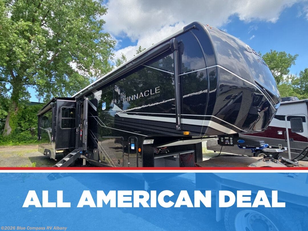 New 2026 Jayco Pinnacle 38FBRK available in Latham, New York