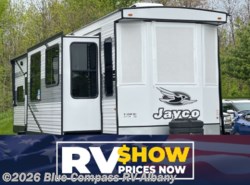 New 2026 Jayco Jay Flight Bungalow 401FLTS DS available in Latham, New York