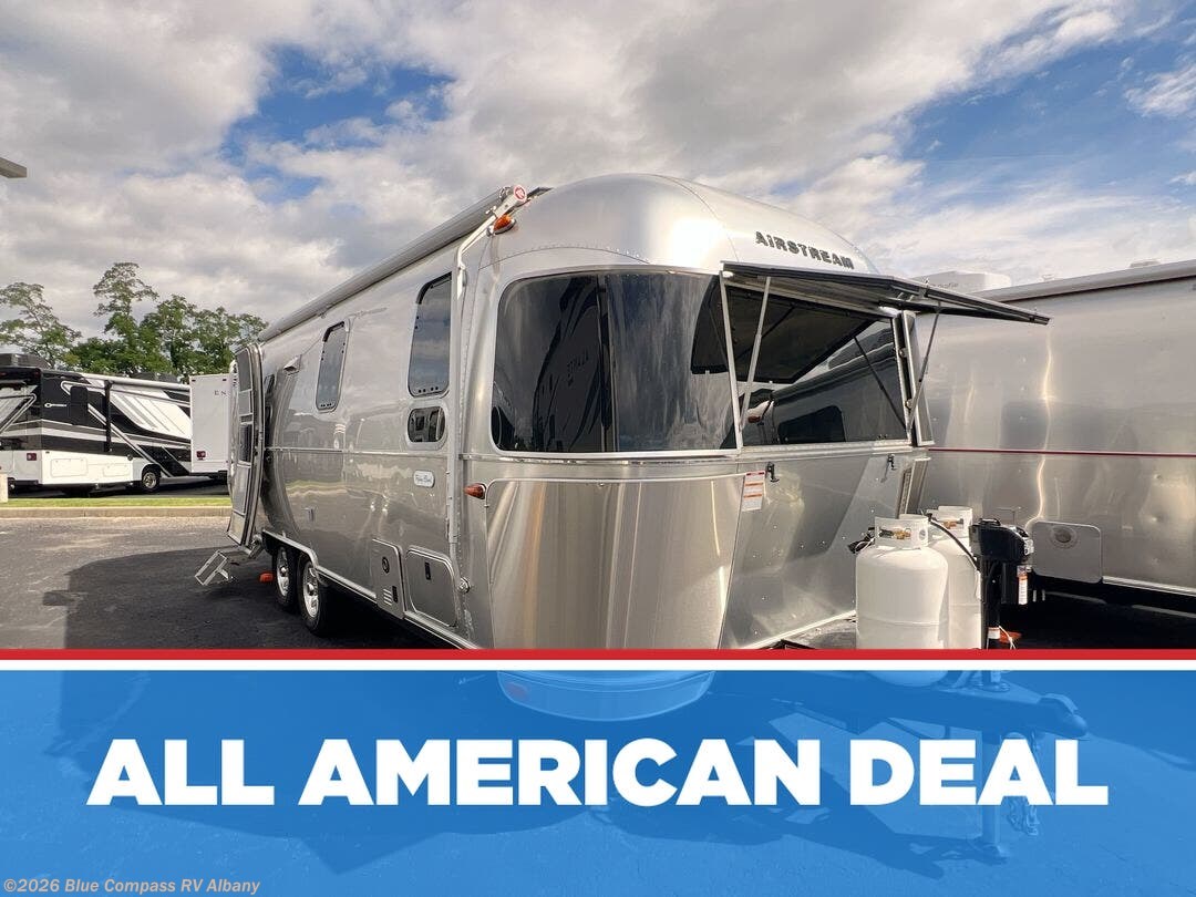 New 2026 Airstream Flying Cloud 25FB available in Latham, New York