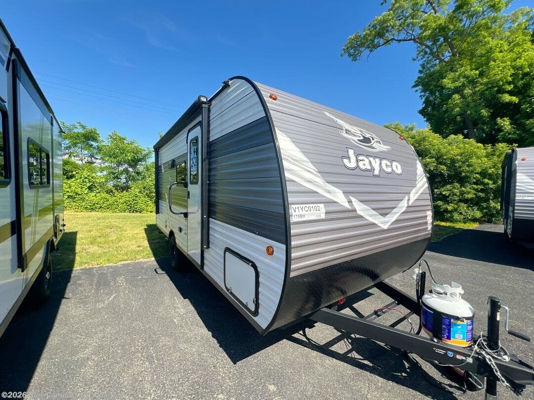 New 2027 Jayco Jay Flight SLX 175BH available in Latham, New York