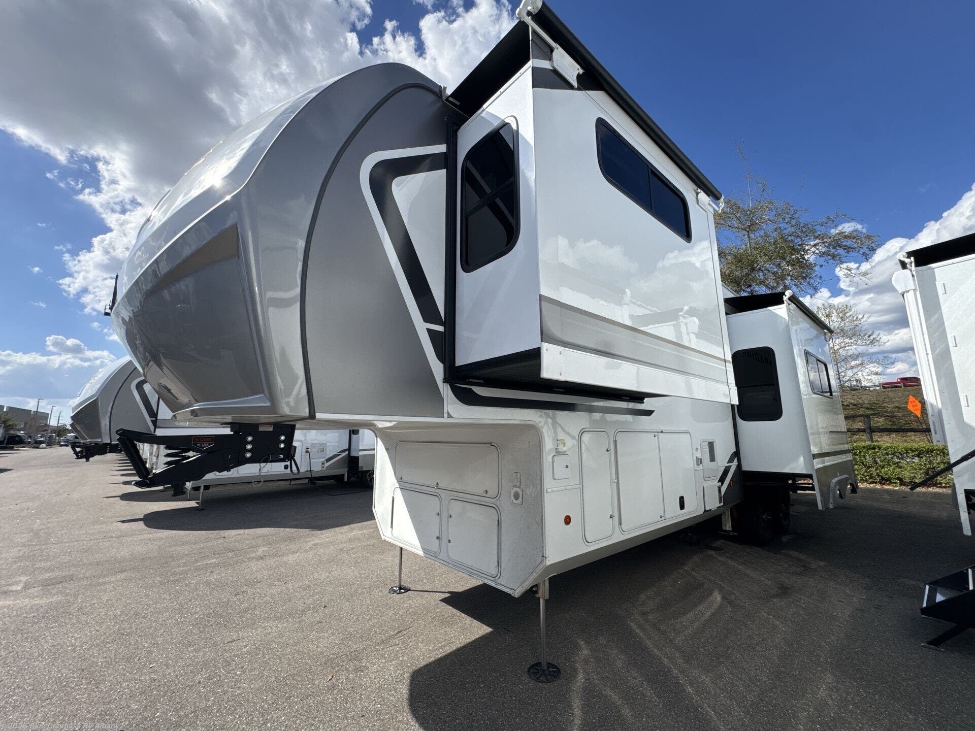 New 2026 Alliance RV Paradigm 312RK available in Latham, New York