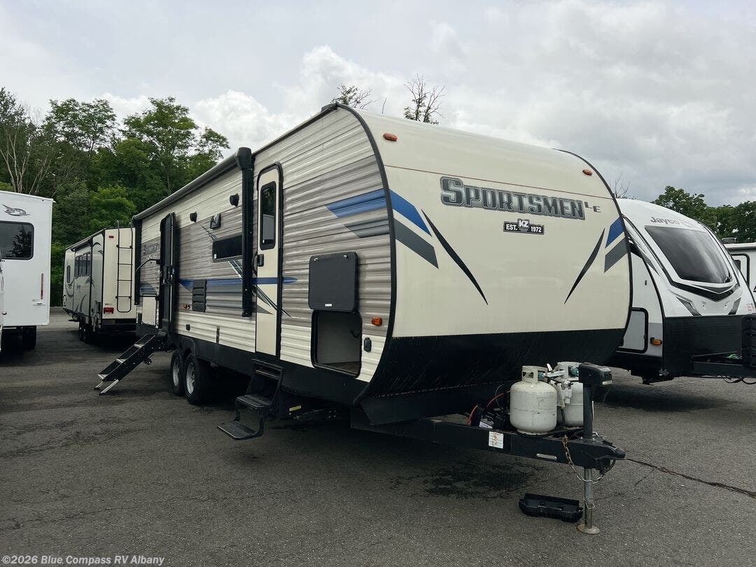 Used 2020 K-Z Sportsmen LE 231BHKLE available in Latham, New York