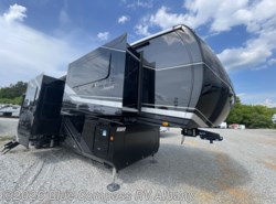 New 2026 Jayco Pinnacle 39FLOK available in Latham, New York